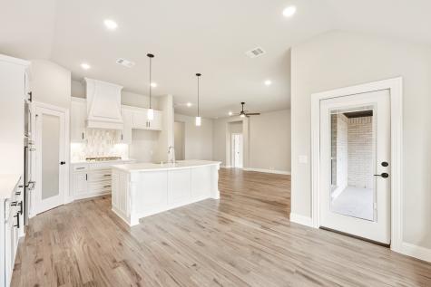 2728 Railway Street Forney TX 75126