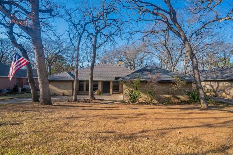 4806 Chapel Springs Court Arlington TX 76017