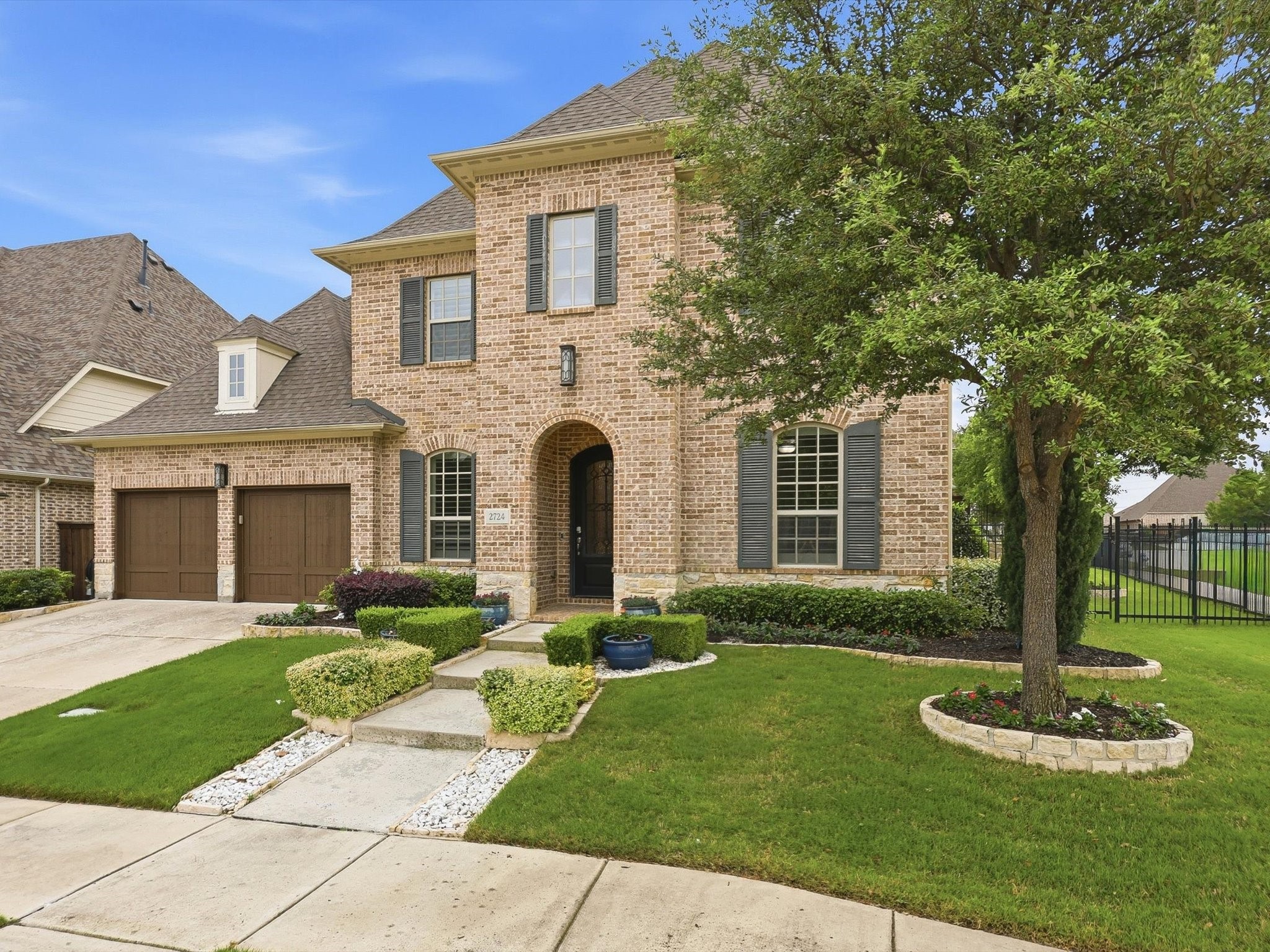 2724 Dames Lane Irving TX 75063
