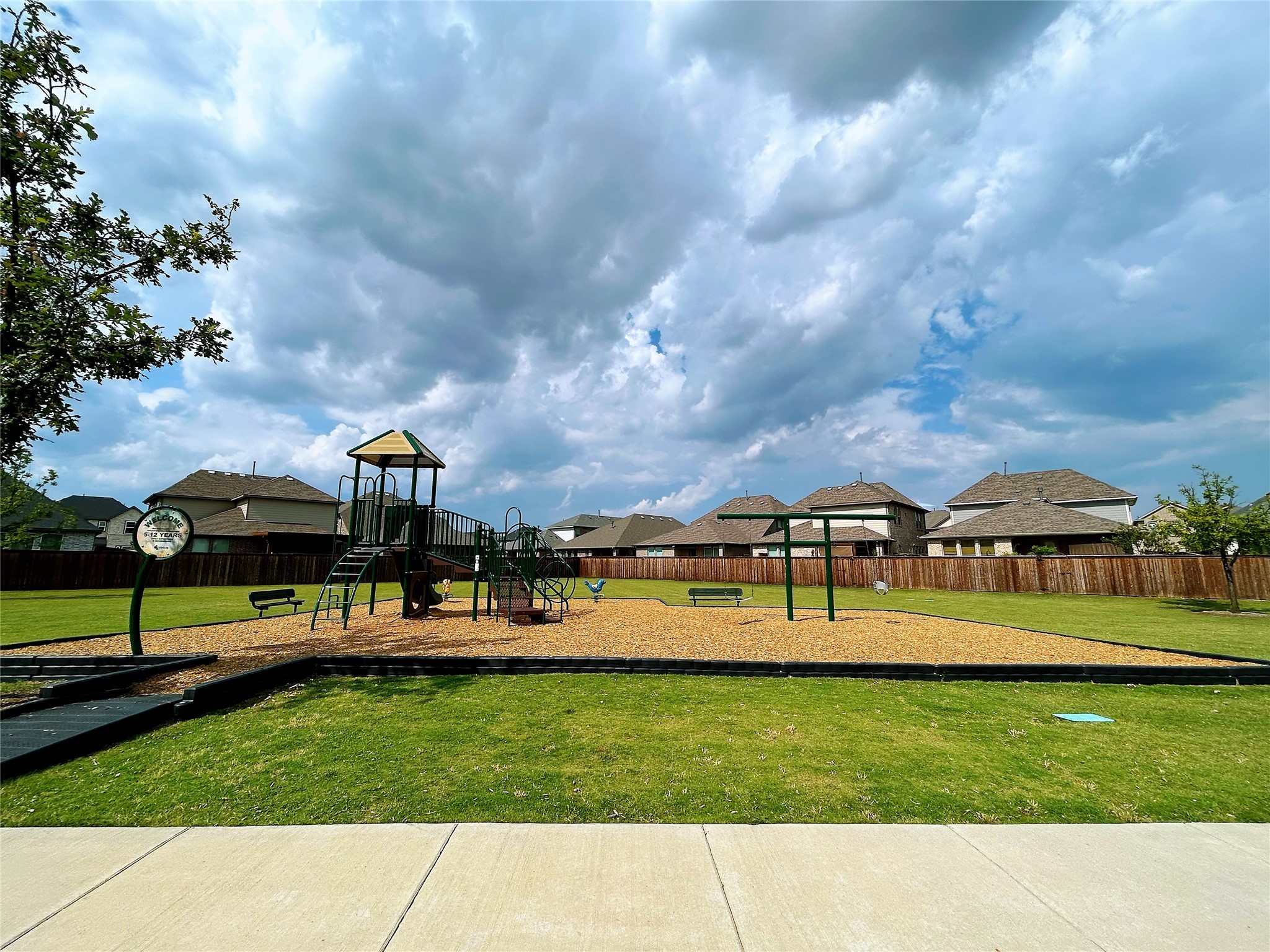 1013 Rebecca Drive Allen TX 75013