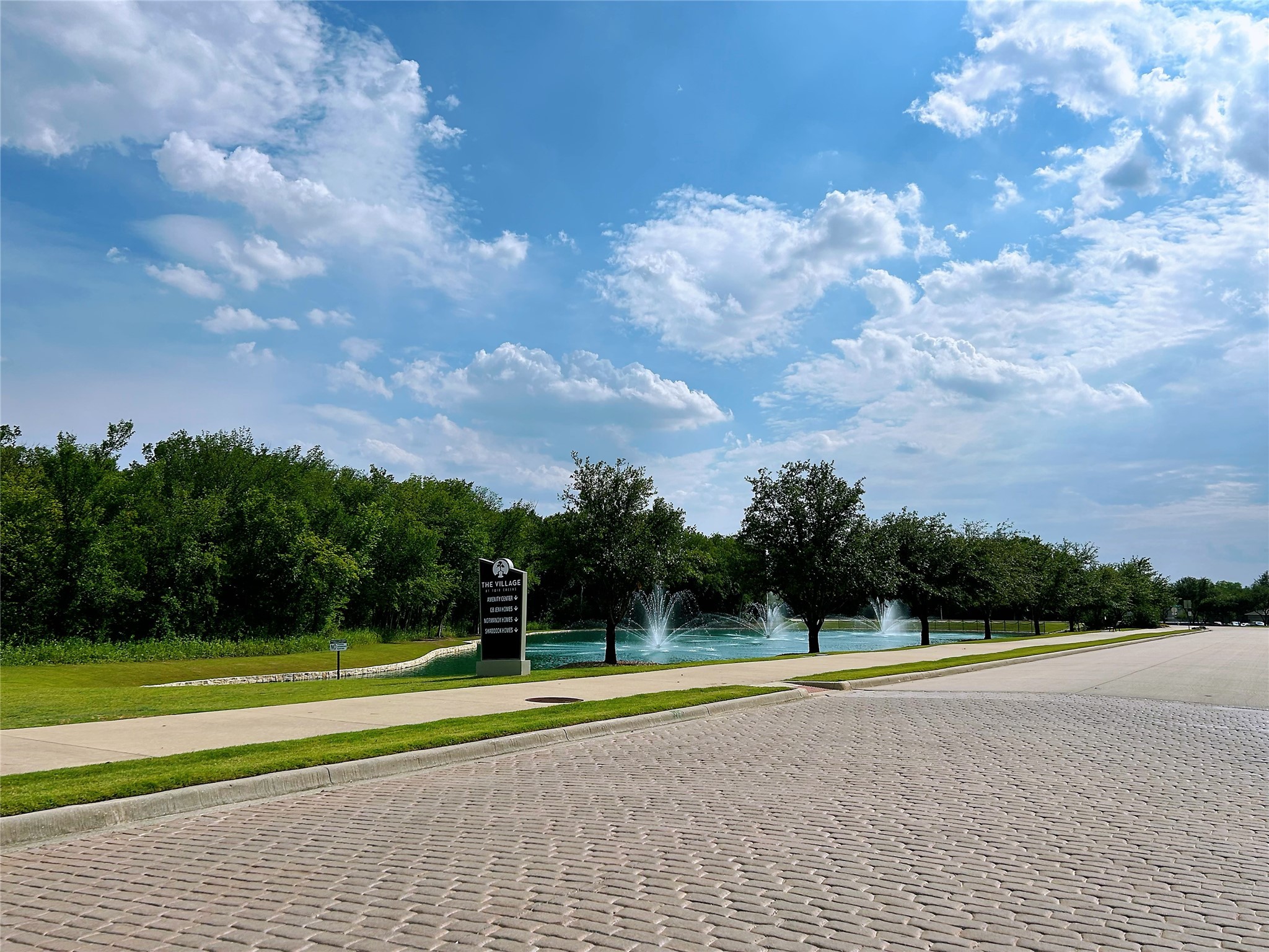 1013 Rebecca Drive Allen TX 75013