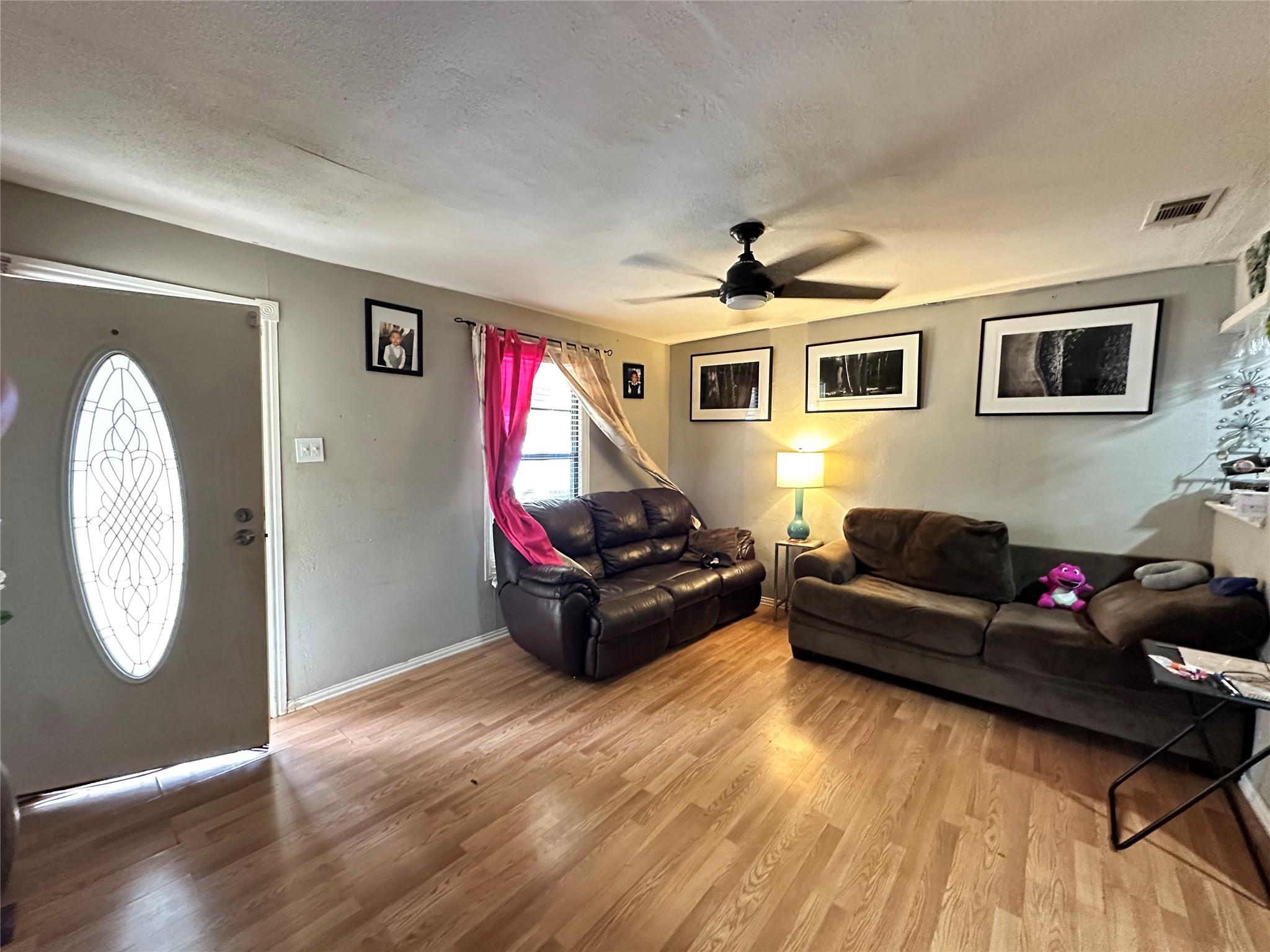 1307 Neptune Road Dallas TX 75216
