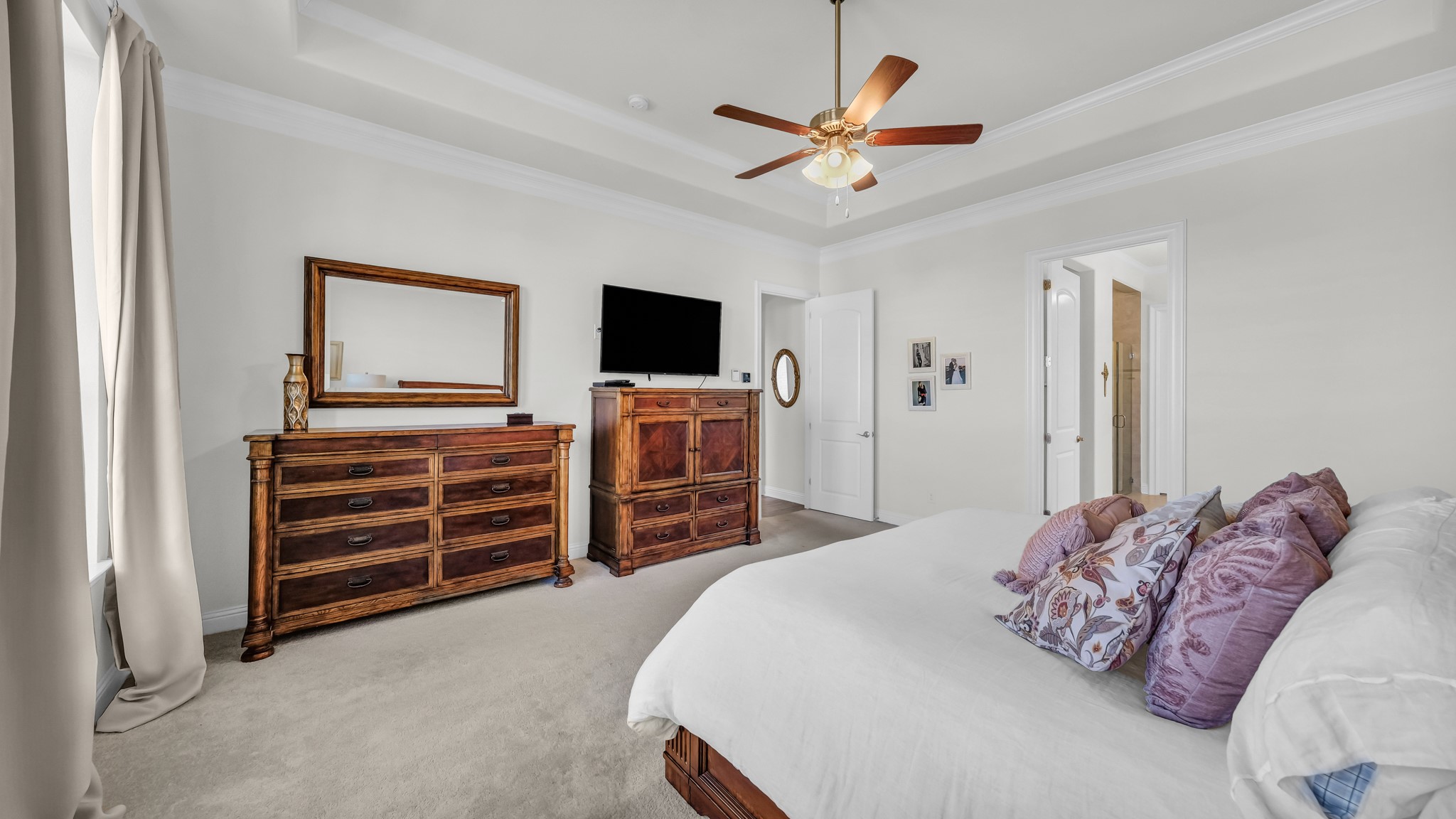 1709 Roundtree Circle E Fort Worth TX 76008