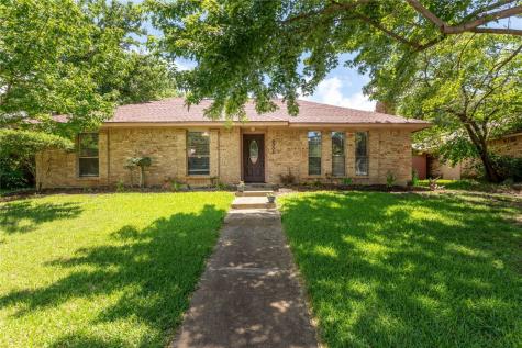 2003 Camellia Street Denton TX 76205