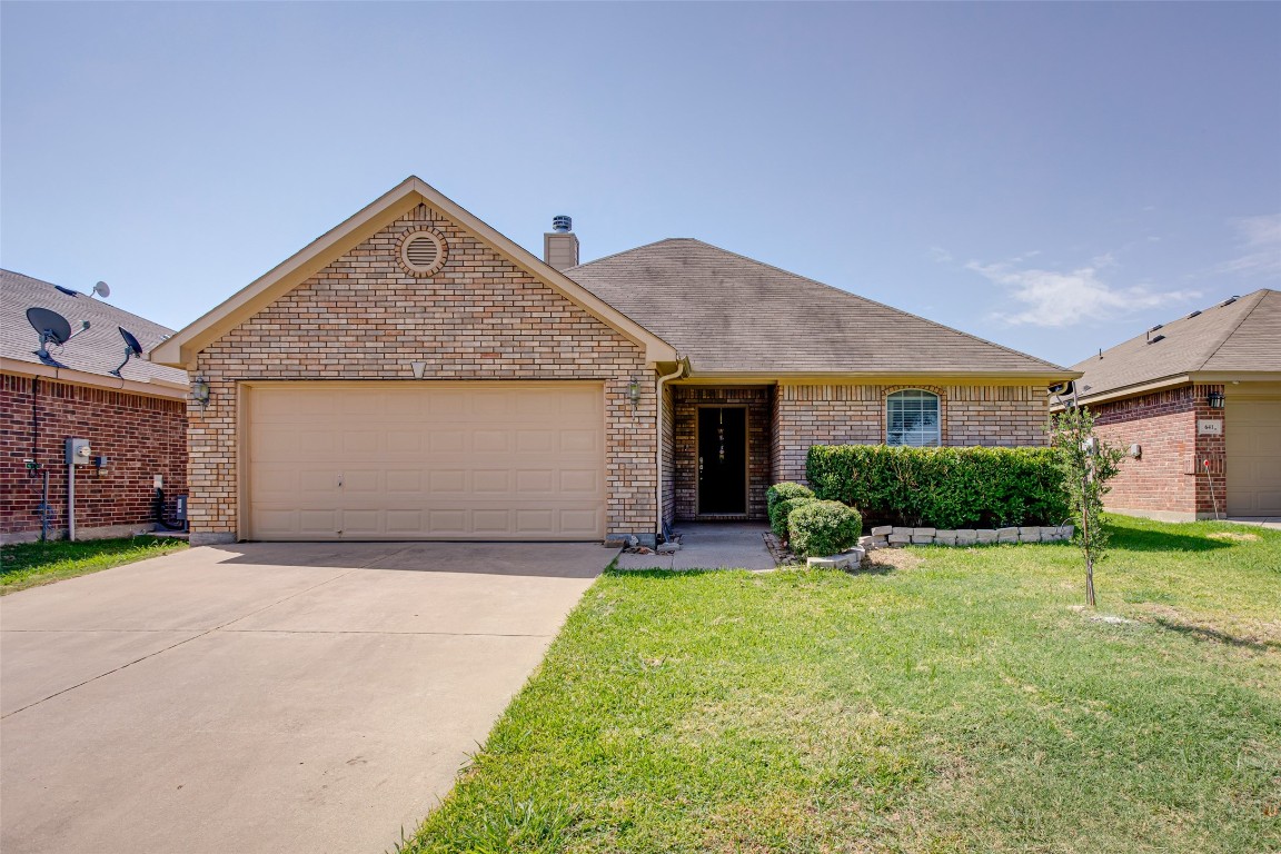 645 Clearbrook Street Azle TX 76020