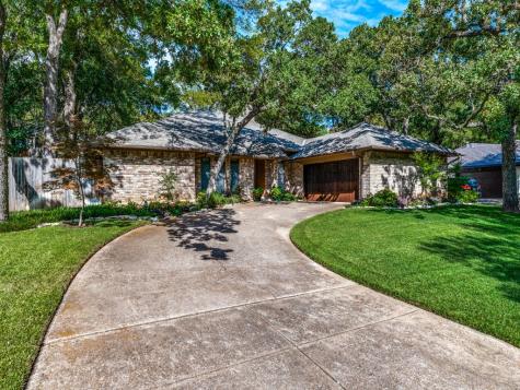 4808 Hidden Oaks Lane Arlington TX 76017