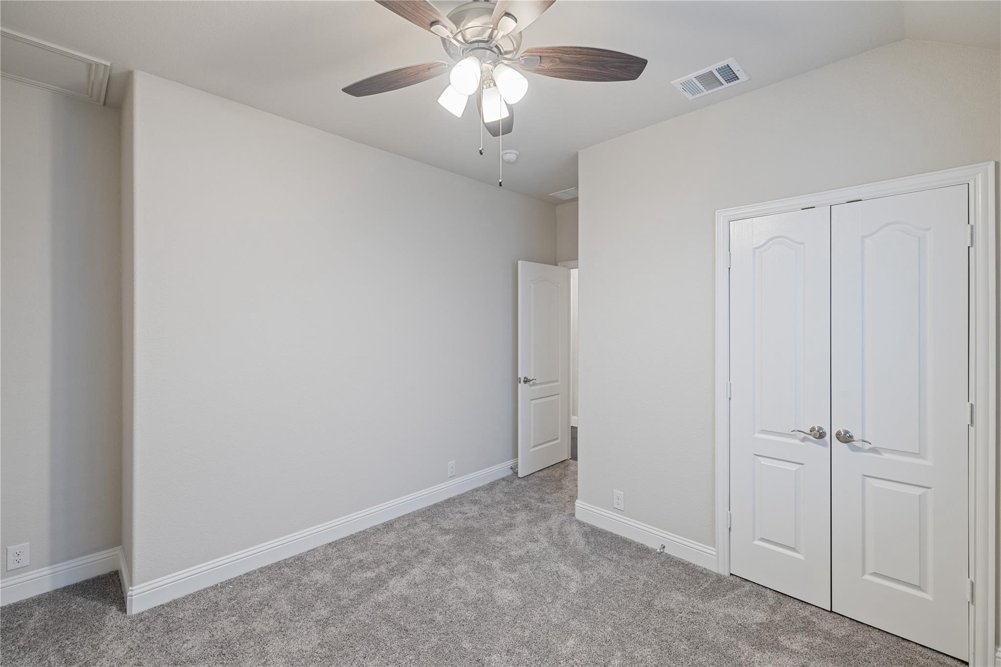 1008 Superbloom Avenue Justin TX 76247