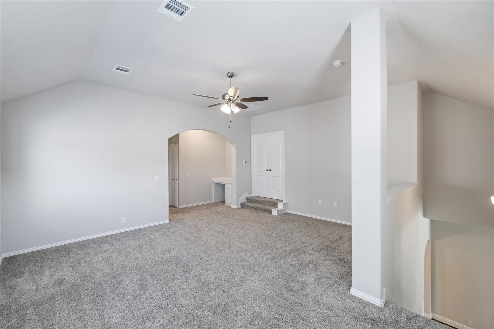 1008 Superbloom Avenue Justin TX 76247