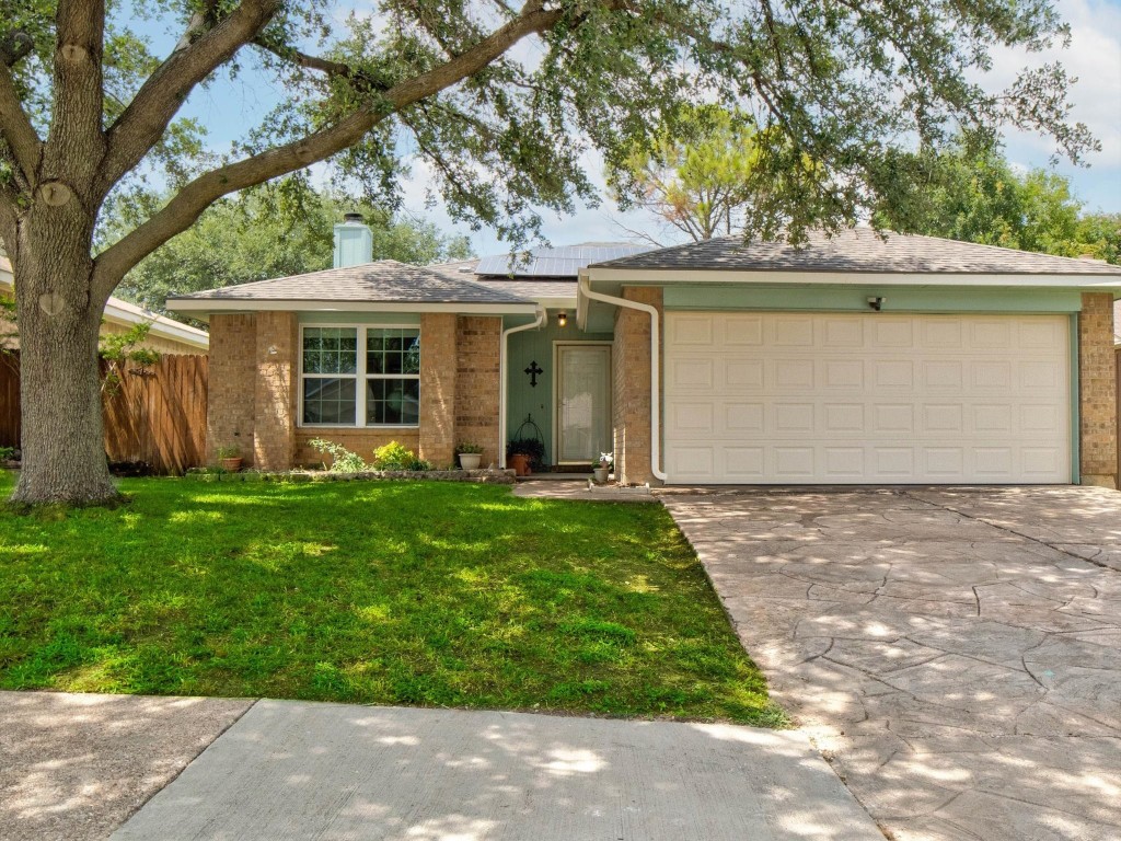 209 Valley Spring Drive Arlington TX 76018