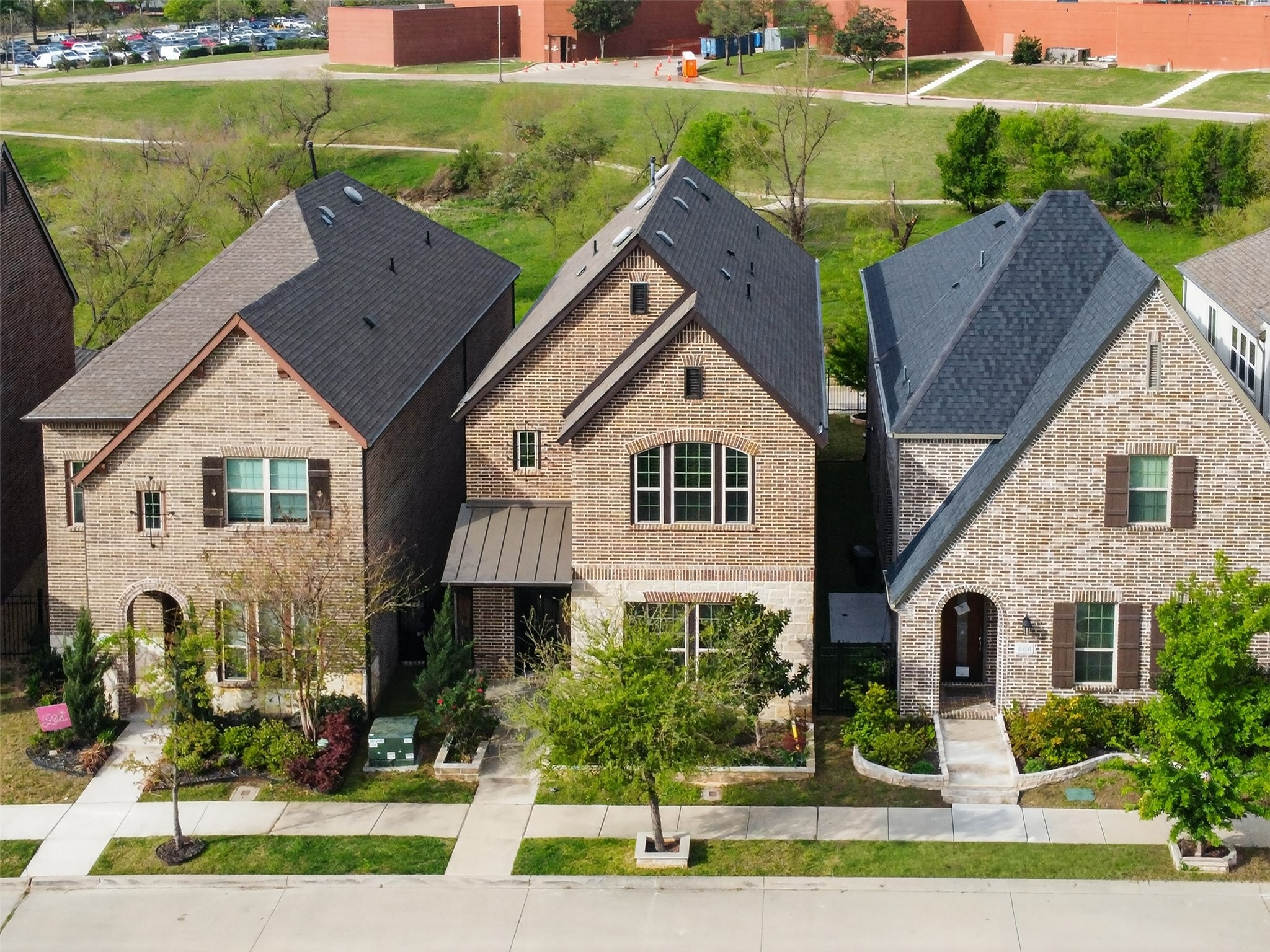 580 Courtyard Lane Irving TX 75039
