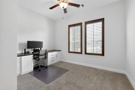 580 Courtyard Lane Irving TX 75039