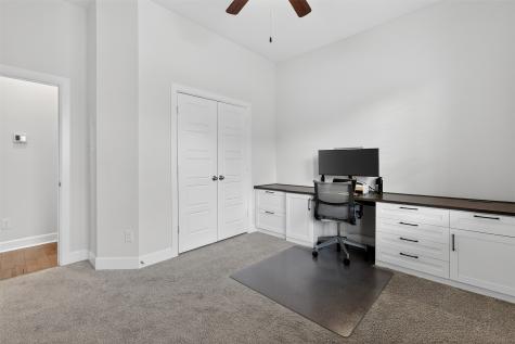 580 Courtyard Lane Irving TX 75039