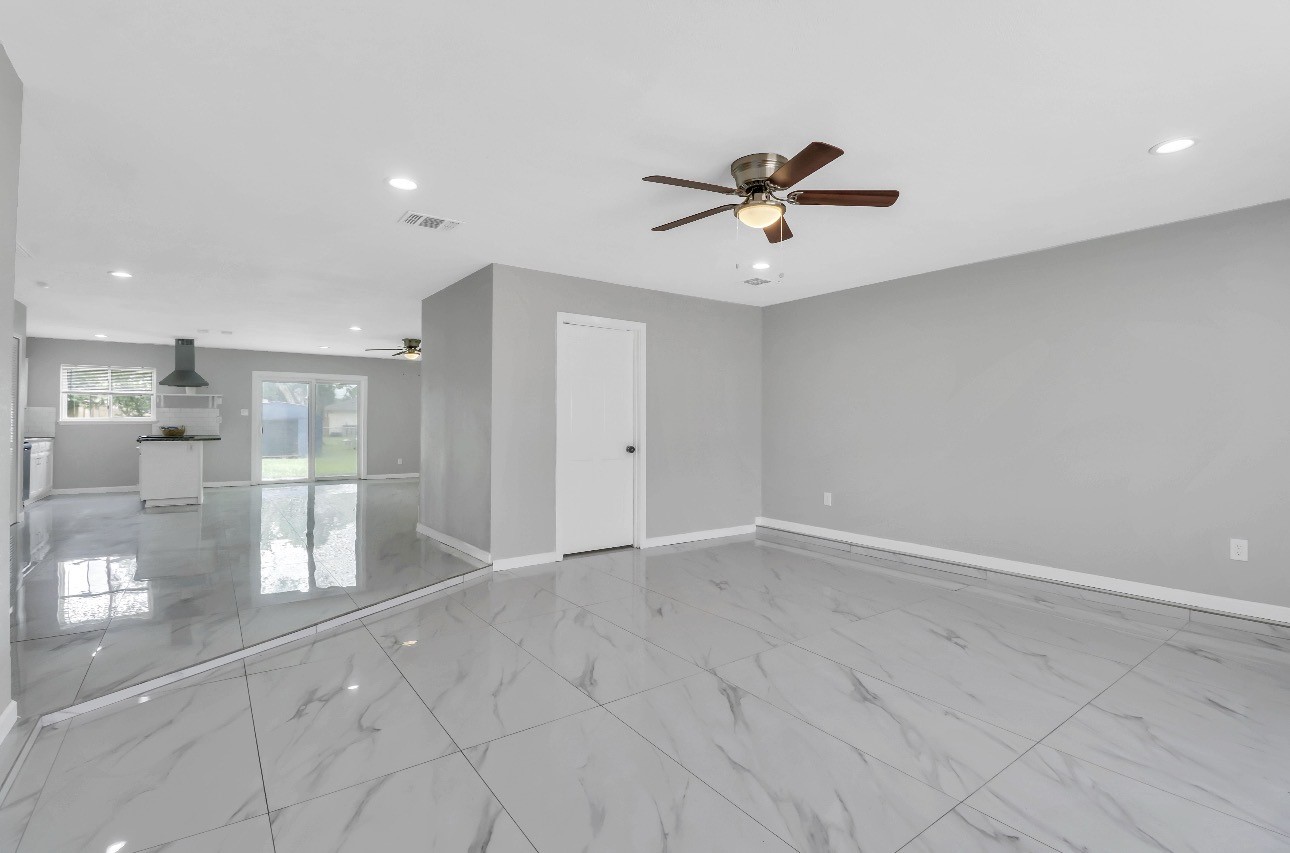 1509 California Trail Grand Prairie TX 75052