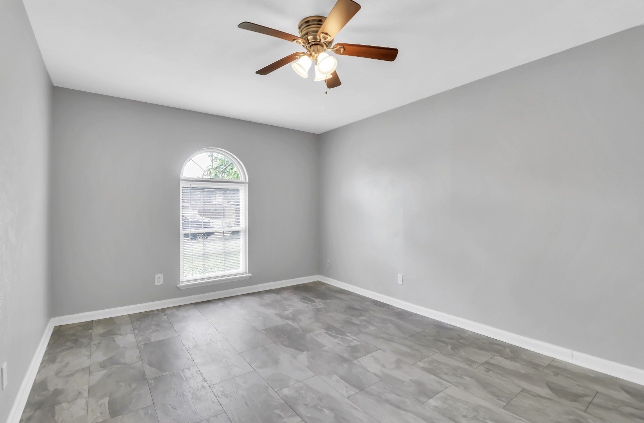 1509 California Trail Grand Prairie TX 75052