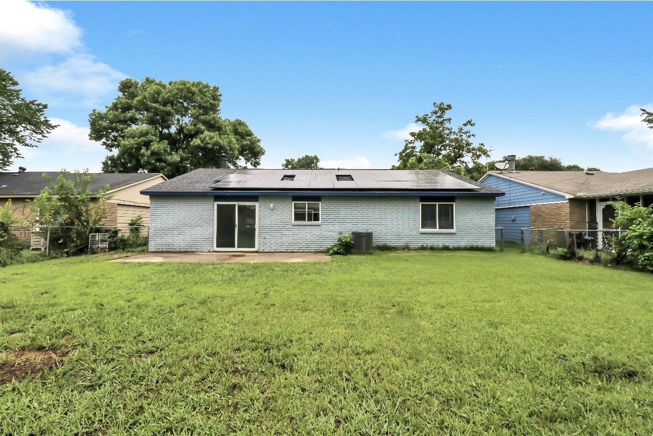 1509 California Trail Grand Prairie TX 75052