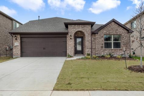 1244 Sumner Street Aubrey TX 76227