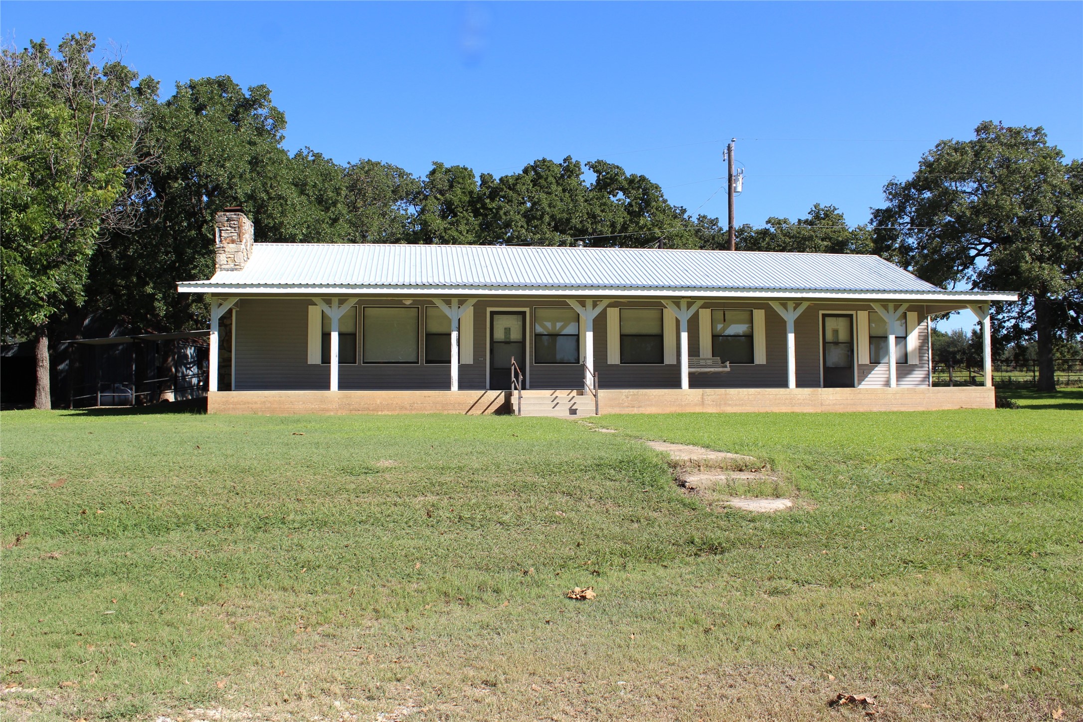 5050 Highway 67 Comanche TX 76442