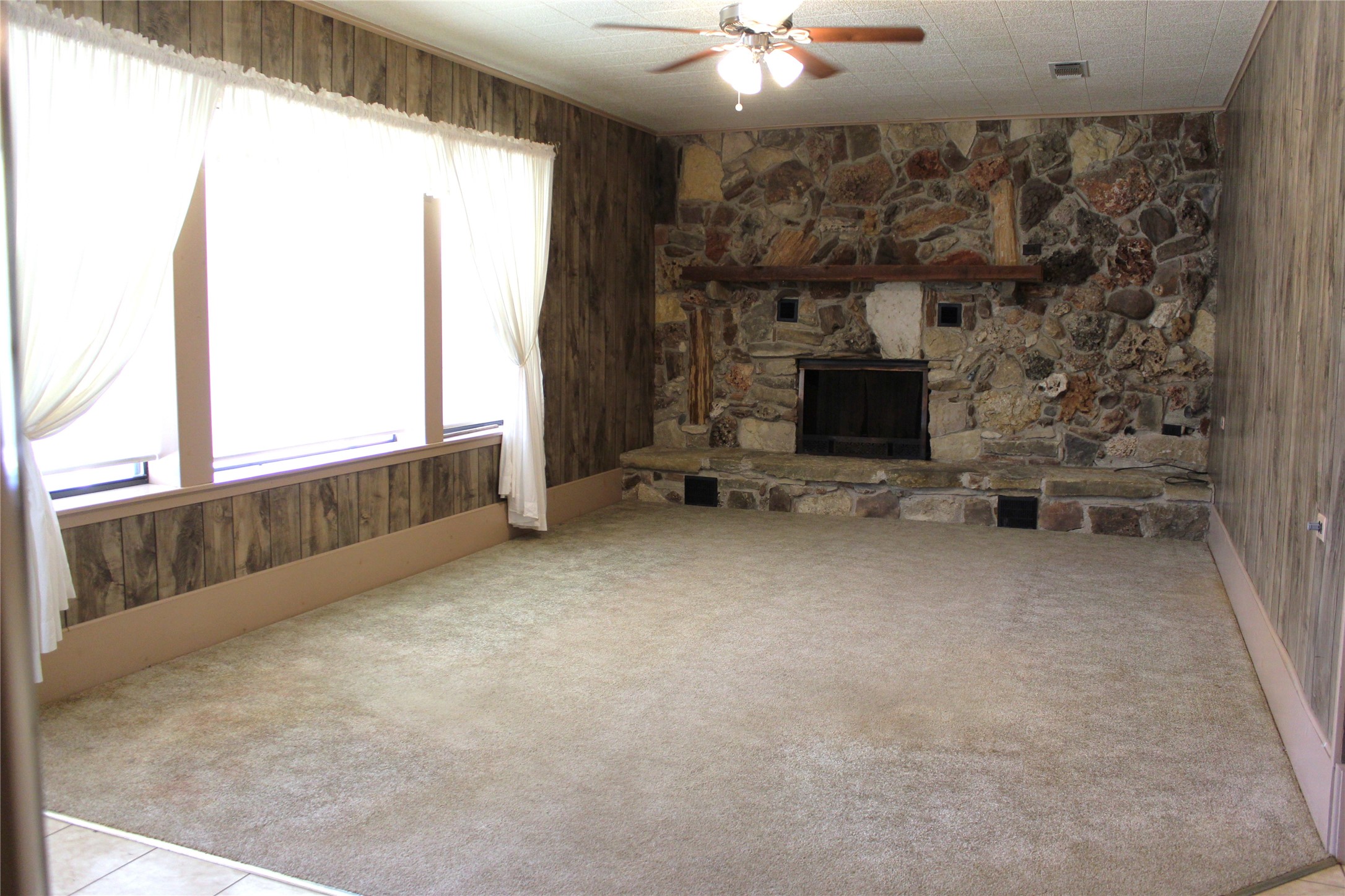 5050 Highway 67 Comanche TX 76442