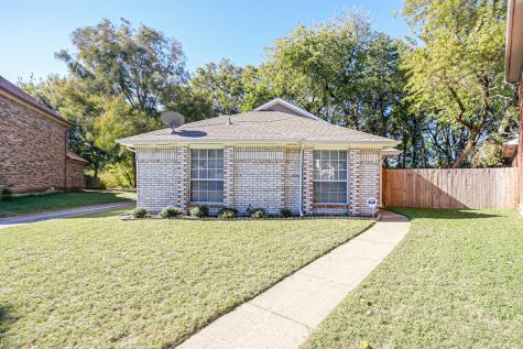 1100 Hemlock Court Desoto TX 75115