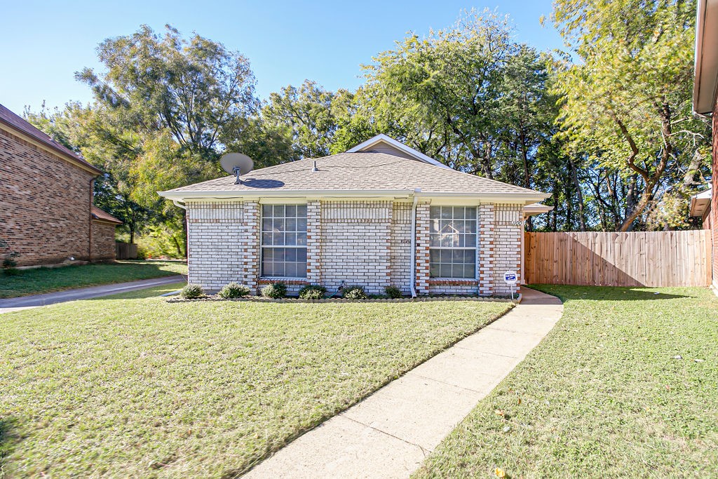 1100 Hemlock Court Desoto TX 75115