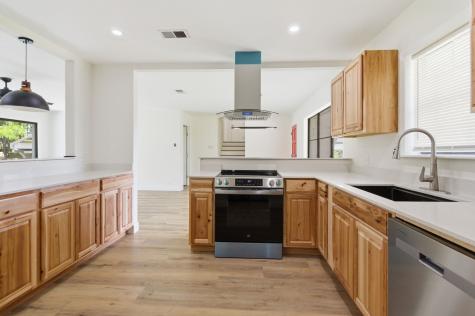 333 Arrowhead Street Fort Worth TX 76108