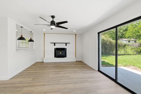 333 Arrowhead Street Fort Worth TX 76108