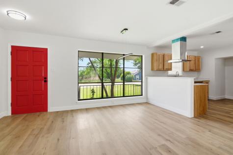 333 Arrowhead Street Fort Worth TX 76108