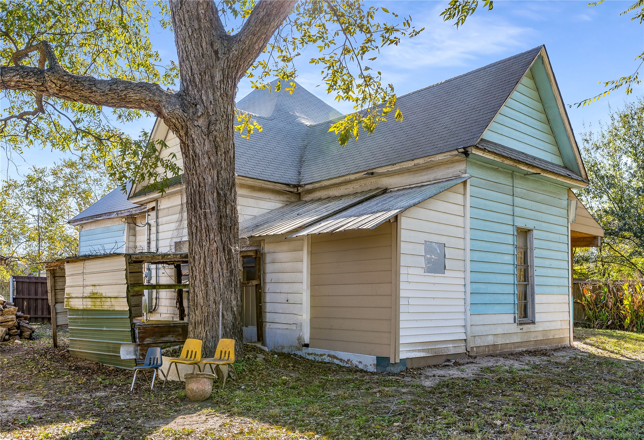 713 E College Street Terrell TX 75160