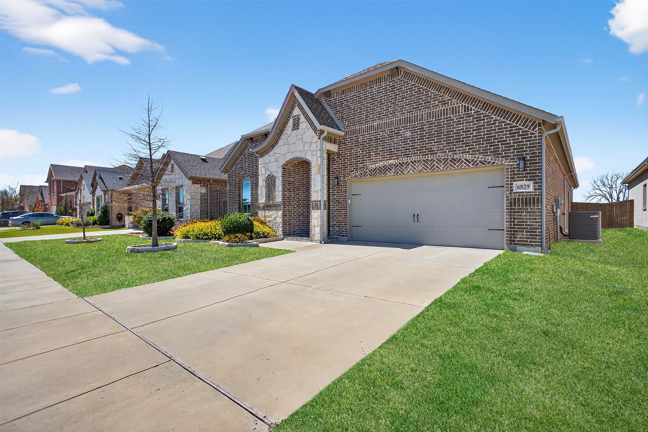 6829 Danridge Road Rowlett TX 75089