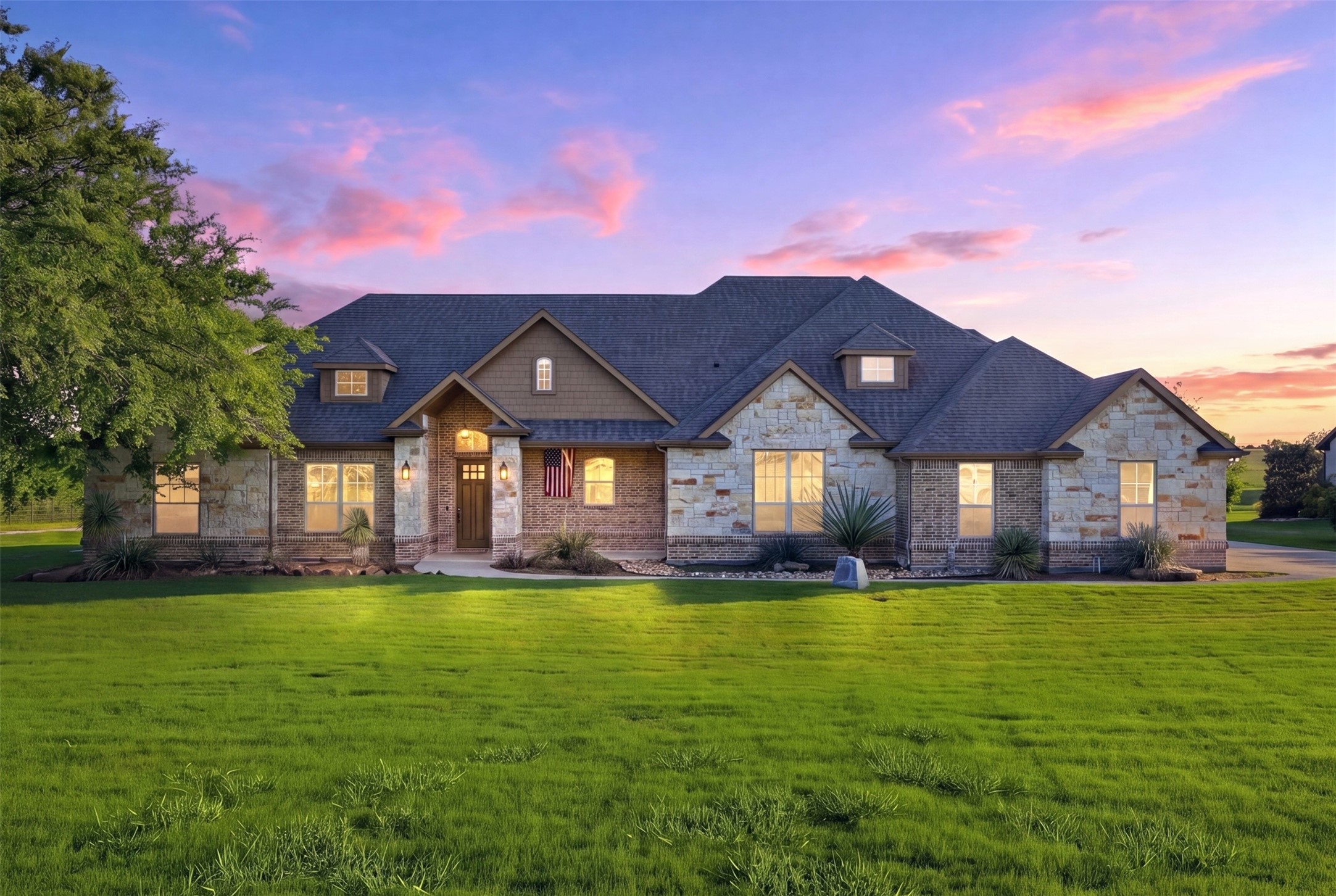 101 Signature Court Weatherford TX 76087