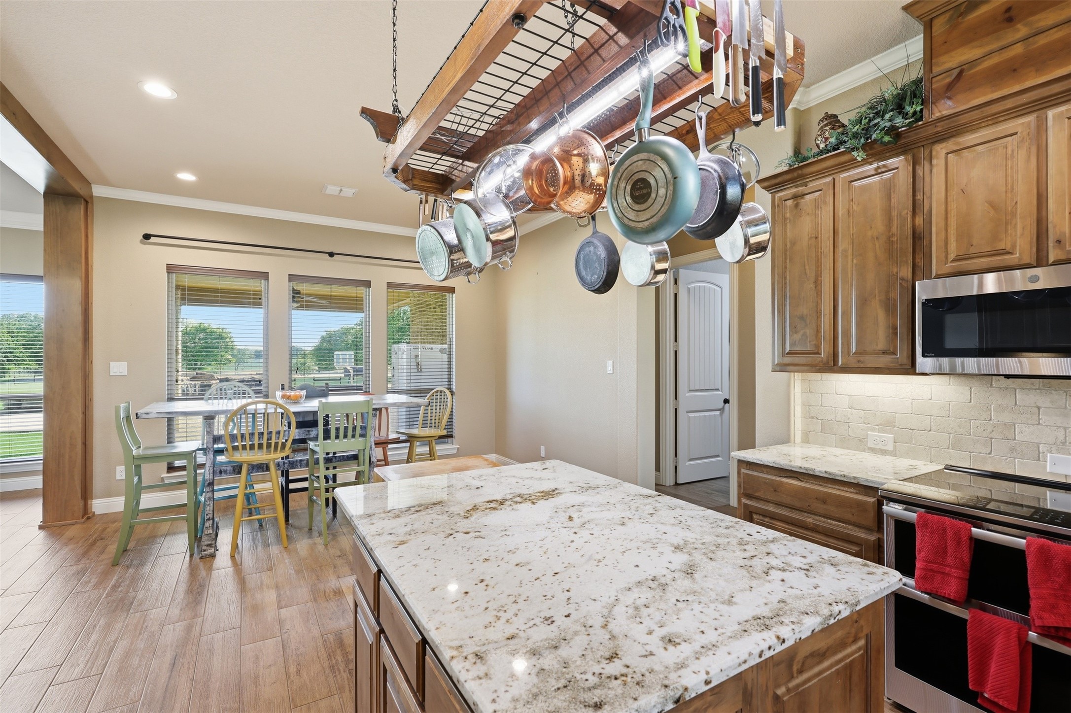 101 Signature Court Weatherford TX 76087