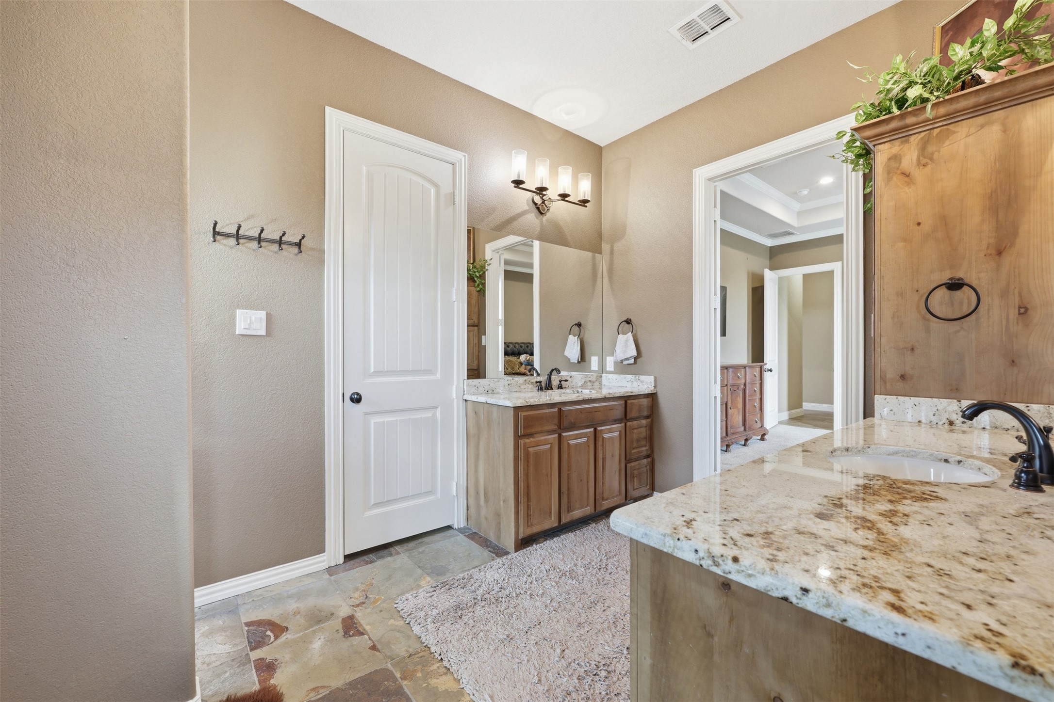101 Signature Court Weatherford TX 76087