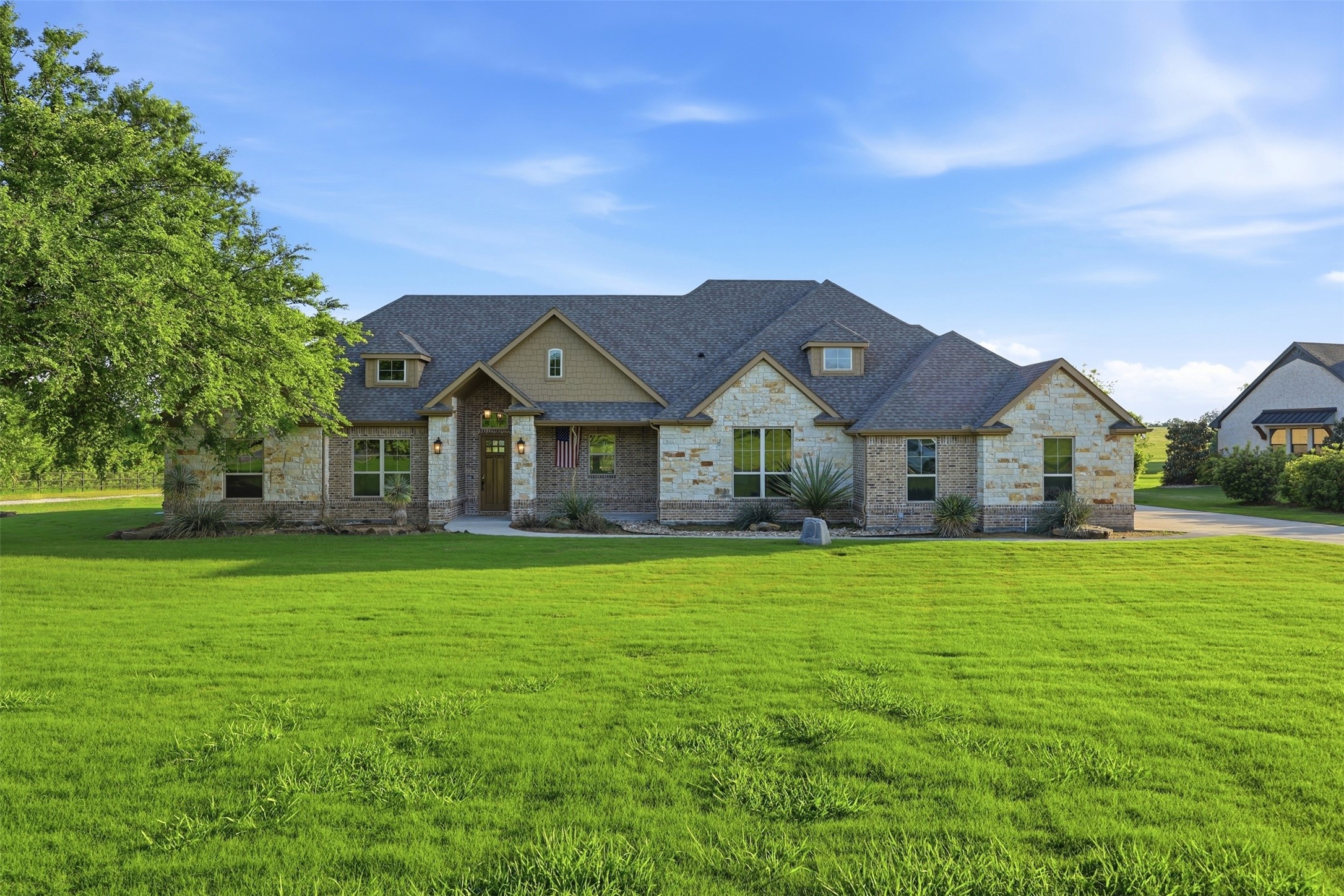 101 Signature Court Weatherford TX 76087