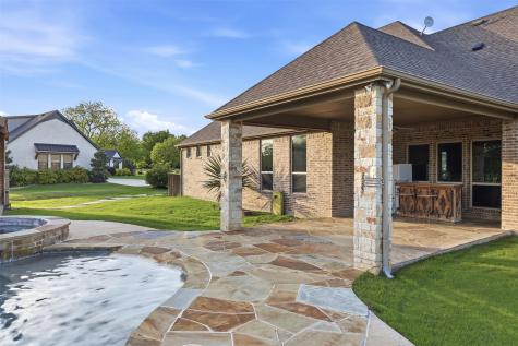 101 Signature Court Weatherford TX 76087