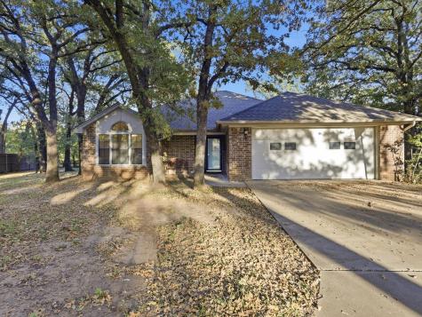 1404 Shady Lane Decatur TX 76234