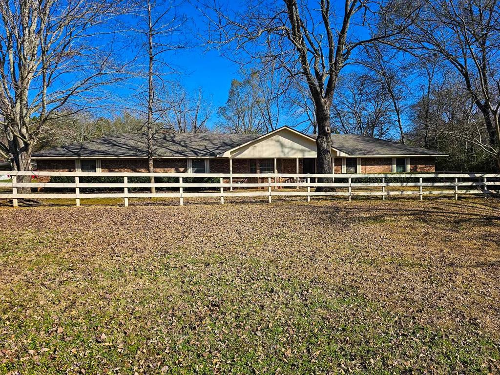 517 An County Road 147 Palestine TX 75801