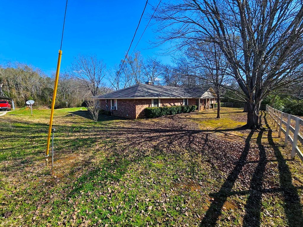 517 An County Road 147 Palestine TX 75801