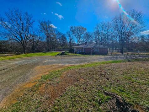 517 An County Road 147 Palestine TX 75801