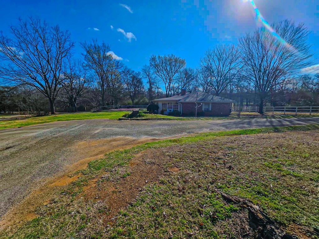 517 An County Road 147 Palestine TX 75801
