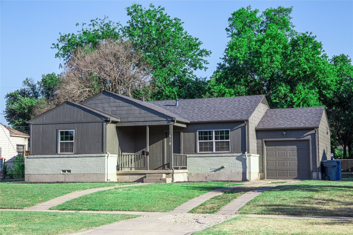 618 W Saner Avenue Dallas TX 75224