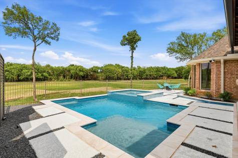 8431 Thatcher Road Lantana TX 76226