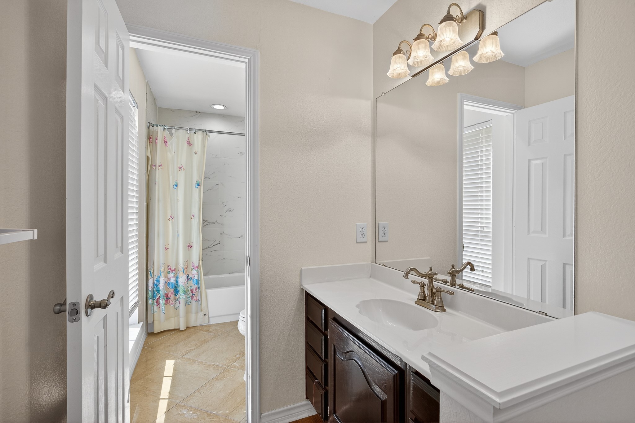 634 Oakbend Drive Coppell TX 75019