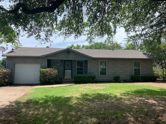 212 N Trail Street Crowley TX 76036