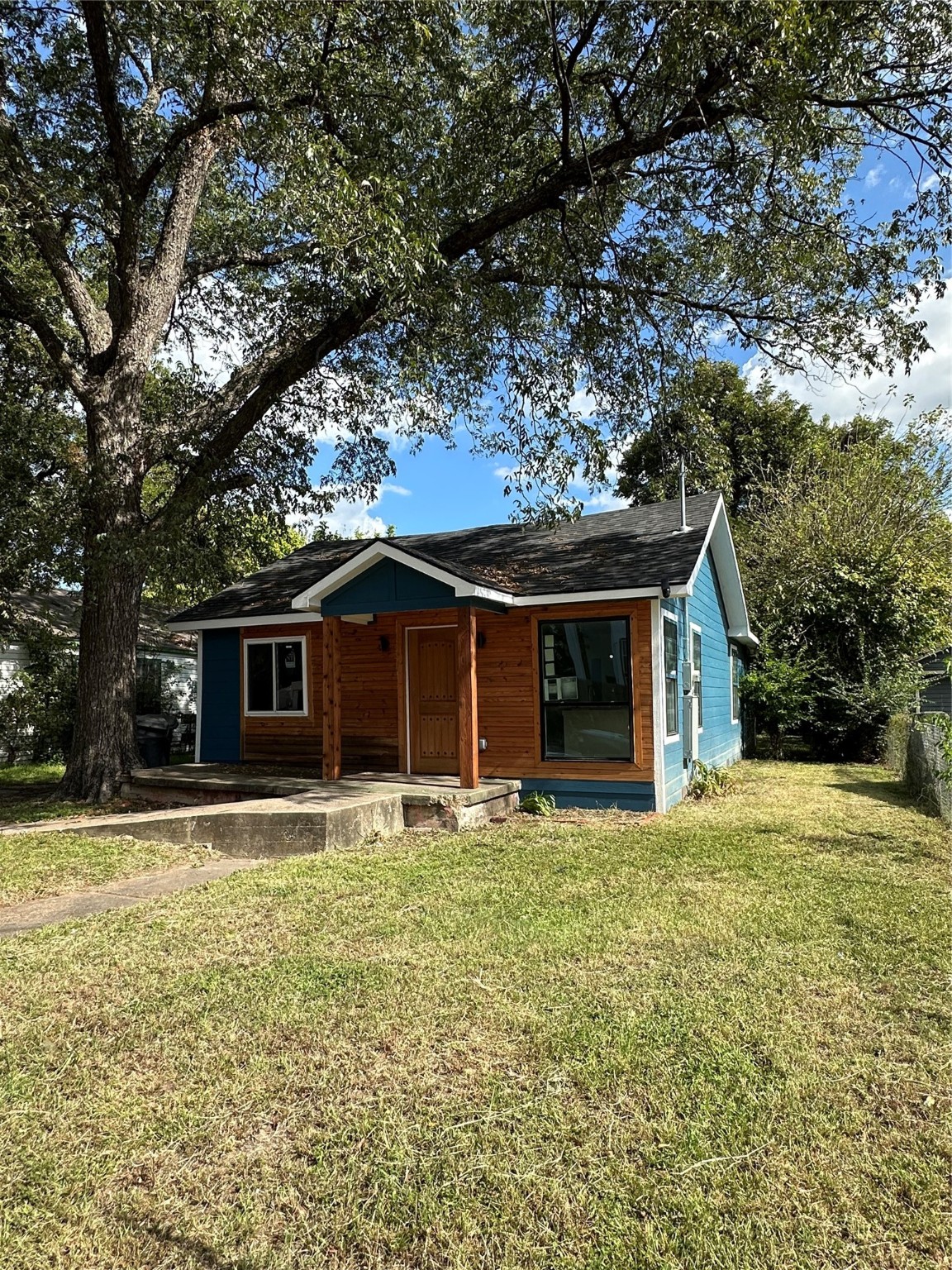2506 Southland Street Dallas TX 75215