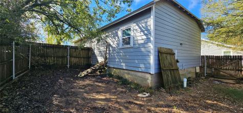 508 Gathings Avenue Covington TX 76636