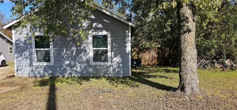 508 Gathings Avenue Covington TX 76636