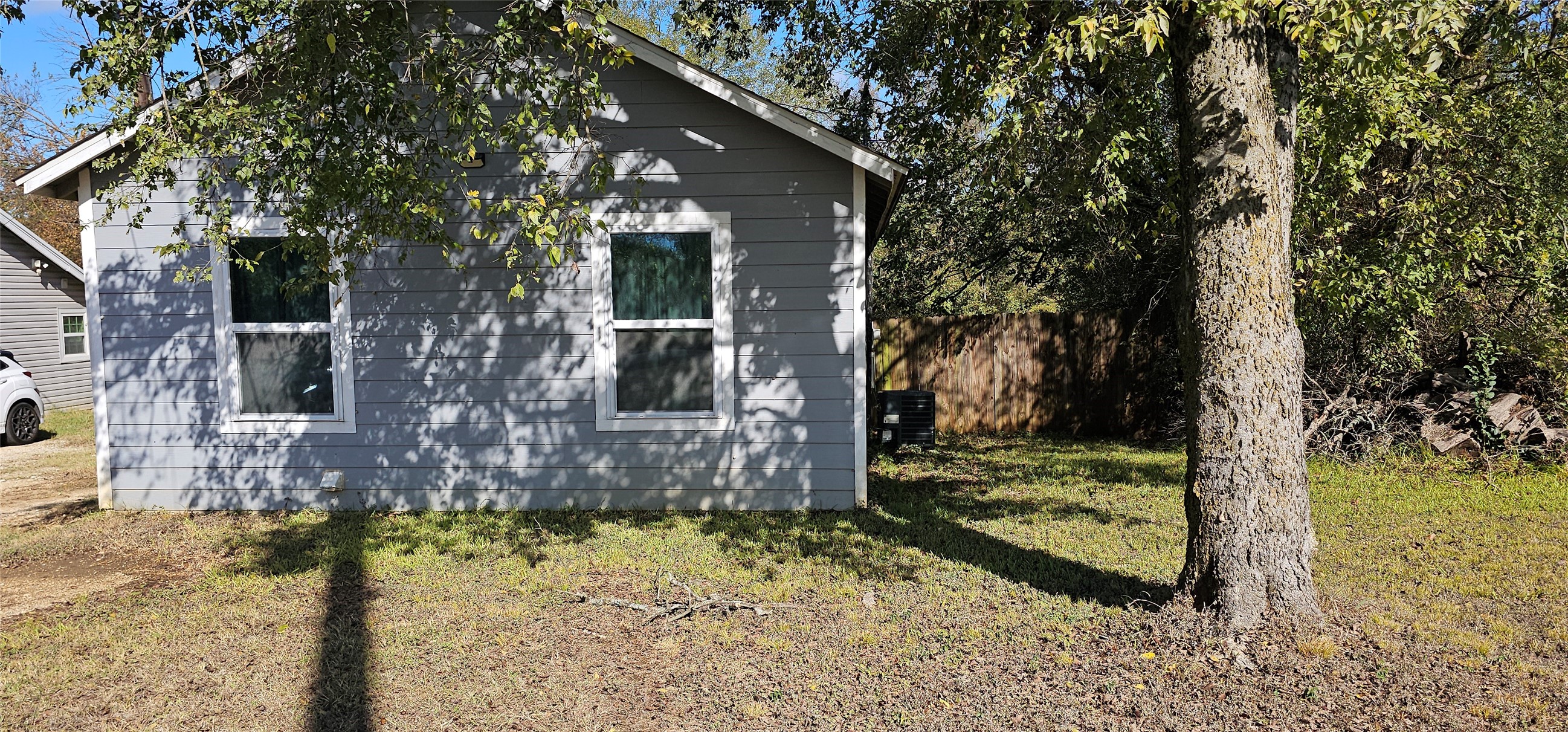 508 Gathings Avenue Covington TX 76636