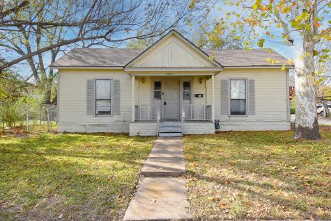 2202 Stuart Street Greenville TX 75401