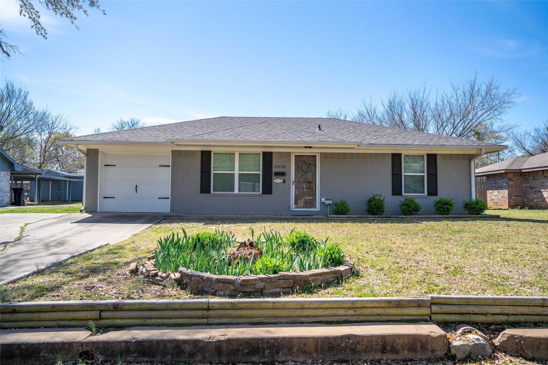 2020 Hubbard Paris TX 75460
