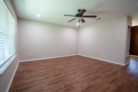 2020 Hubbard Paris TX 75460